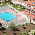 Ideale Avec Piscine Chauffee A 1500m Des Plages, 3 Et Parking, - Fr-1-732-31 Argelès-sur-Mer