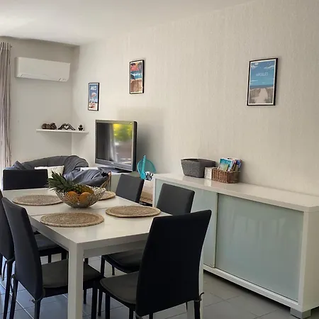 Ideale Avec Piscine Chauffee A 1500m Des Plages, 3 Et Parking, - Fr-1-732-31 أرجيليه- سور- مير