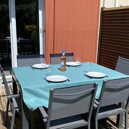 Feriehus Ideale Avec Piscine Chauffee A 1500m Des Plages, 3 Et Parking, - Fr-1-732-31
