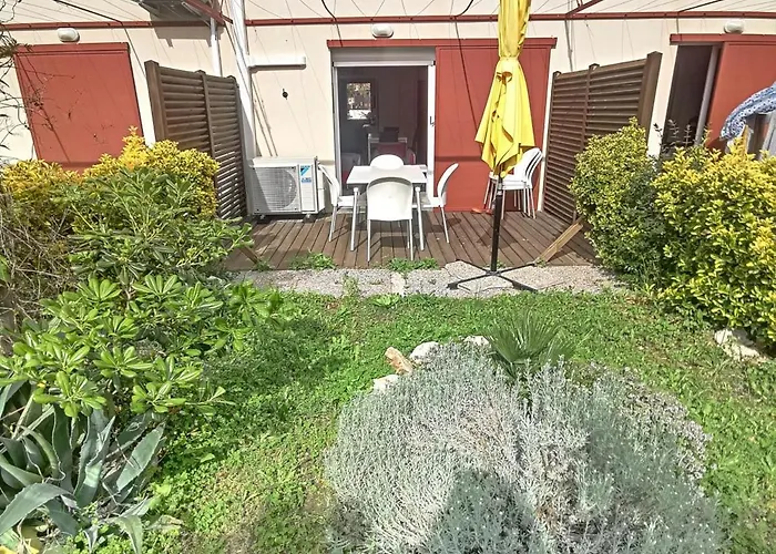 Ideale Avec Piscine Chauffee A 1500m Des Plages, 3 Et Parking, - Fr-1-732-31 Holiday home