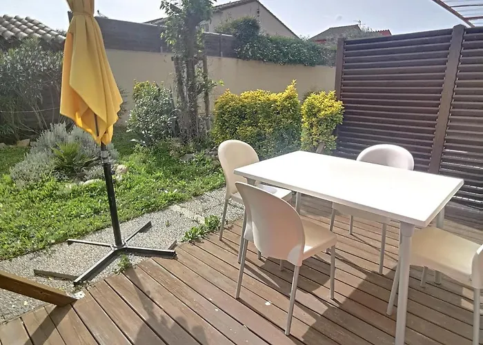 Ideale Avec Piscine Chauffee A 1500m Des Plages, 3 Et Parking, - Fr-1-732-31 Holiday home *